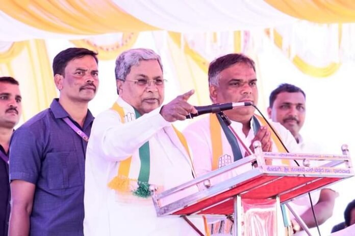 ಚೆಕ್ ನಲ್ಲಿ ಲಂಚ ಪಡೆದ ವಿಜಯೇಂದ್ರ, ಲೂಟಿ ರವಿ ಸರ್ಕಾರದ ಮೇಲೆ ಆರೋಪ ಮಾಡುತ್ತಿದ್ದಾರೆ : ಸಿಎಂ ಸಿದ್ದರಾಮಯ್ಯ