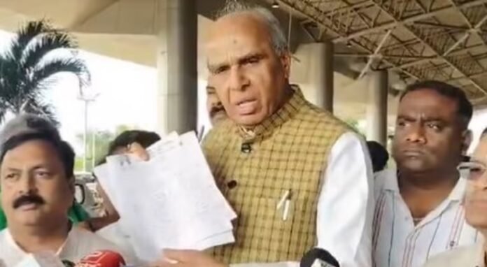 ದೆಹಲಿ ರೀತಿಯಲ್ಲಿ ರಾಜ್ಯದಲ್ಲಿ ಕೂಡ ರೈತರು ವಕ್ಫ್ ಬೋರ್ಡ್ನಿಂದ ಸಮಸ್ಯೆ ಅನುಭವಿಸುತ್ತಿದ್ದಾರೆ : ಜಗದಾಂಬಿಕಾ ಪಾಲ್ ಹೇಳಿದ್ದೇನು ?