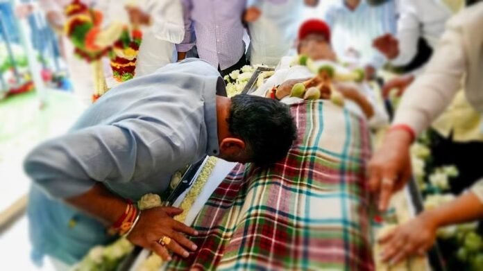 ನಾಡಿನ ಹಲವು ಜನಪರ ಯೋಜನೆಗಳಿಗೆ ಅಡಿಗಲ್ಲಿ ಹಾಕಿದ ಪ್ರವರ್ತಕ ಎಸ್‌ಎಂಕೆ | ಕಾವೇರಿಯ ವರಪುತ್ರನನ್ನು ಈ ನಾಡು ಕಳೆದುಕೊಂಡಿದೆ : ಅನುಗಾಲದ ಆಪ್ತ ಡಿಕೆಶಿ ಭಾವುಕ