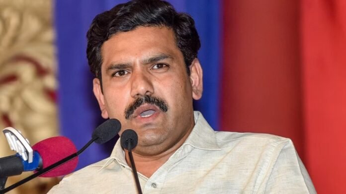 ಕೆಪಿಎಸ್‌ಸಿ : ಎಡವಟ್ಟುಗಳಿಗೆ ಸಂಪೂರ್ಣ ಕಡಿವಾಣ ಹಾಕದಿದ್ದಲ್ಲಿ ಪರೀಕ್ಷಾರ್ಥಿಗಳ ಪರ ಬಿಜೆಪಿ ಹೋರಾಟ : ವಿಜಯೇಂದ್ರ ಎಚ್ಚರಿಕೆ