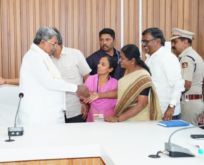 ಆಶಾ ಕಾರ್ಯಕರ್ತೆಯರಿಗೆ ಮಾಹೆಯಾನ 10 ಸಾವಿರ ರೂ ಗೌರವಧನ ನೀಡಲು ಸರ್ಕಾರದ ಒಪ್ಪಿಗೆ