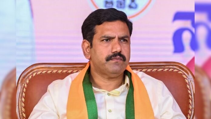 ಕಾಂಗ್ರೆಸ್‌ನಲ್ಲಿ ʼಸಿದ್ದ ವರ್ಸಸ್‌ ಸಿದ್ಧ ಸ್ಥಿತಿʼ | ಬಜೇಟ್ ಅಧಿವೇಶನದ ಬಳಿಕ ಸಿದ್ದರಾಮಯ್ಯ ರಾಜೀನಾಮೆ : ವಿಜಯೇಂದ್ರ ಭವಿಷ್ಯ