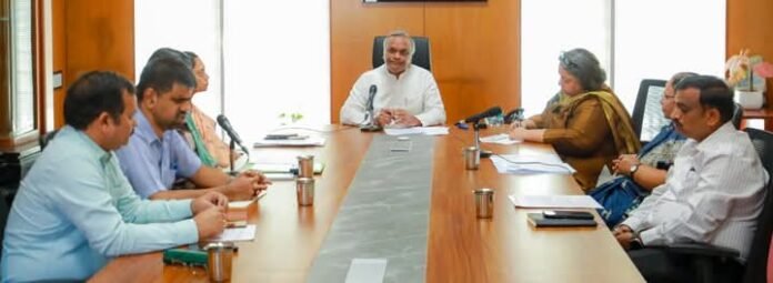 ಅರಿವು ಕೇಂದ್ರಗಳಿಗೆ ವಿಶೇಷ ಚೇತನ ಸ್ನೇಹಿ ಸಾಧನಗಳ ಪೂರೈಕೆ ರಾಷ್ಟ್ರದಲ್ಲಿಯೇ ಮಾದರಿ ಕಾರ್ಯಕ್ರಮ: ಸಚಿವ ಪ್ರಿಯಾಂಕ್‌ ಖರ್ಗೆ