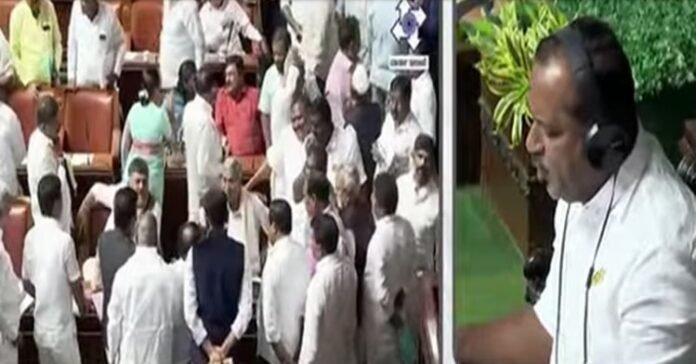 6 ತಿಂಗಳವರೆಗೆ 18 ಬಿಜೆಪಿ ಶಾಸಕರ ಅಮಾನತುಗೊಳಿಸಿ ಸ್ಪೀಕರ್ ಯು.ಟಿ ಖಾದರ್ ಆದೇಶ