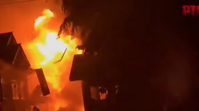 ಪಹಲ್ಗಾಮ್‌ ದಾಳಿಯಲ್ಲಿ ಪಾತ್ರ ವಹಿಸಿದ್ದ ಆಸಿಫ್‌ ಶೇಖ್‌ ಮನೆ ಸ್ಪೋಟ : ಪಿಟಿಐ ವರದಿ