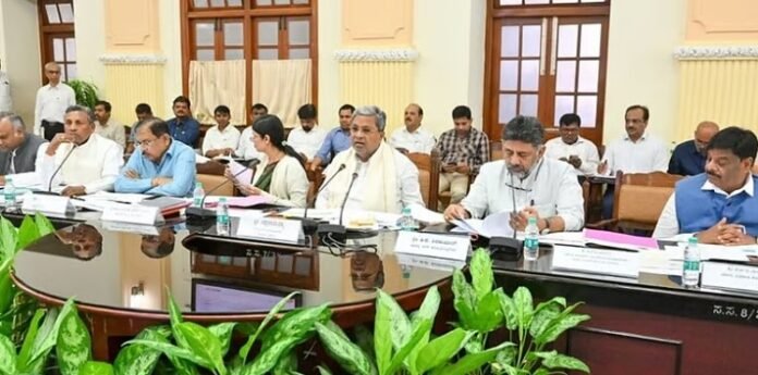 ಜಾತಿ ಗಣತಿ ವರದಿ : ಮಹತ್ವದ ಸಚಿವ ಸಂಪುಟ ಸಭೆ | ನಿರೀಕ್ಷೆಗಳೇನಿವೆ ?