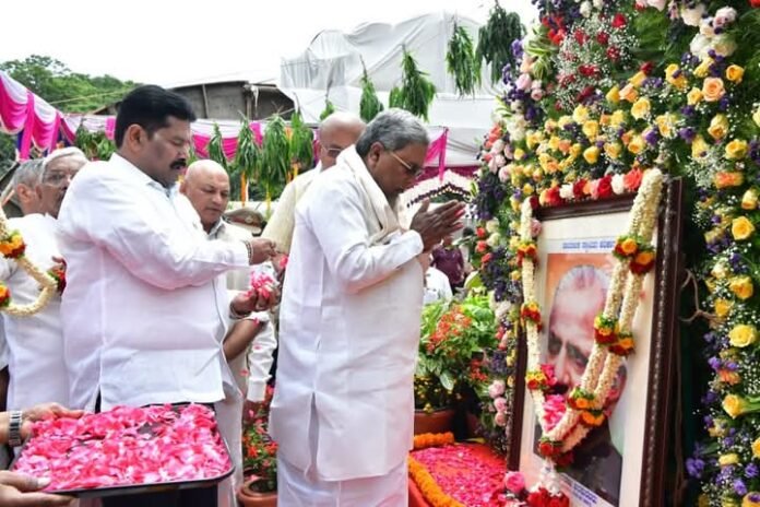 ಅರಸು ರಾಜಕೀಯದಲ್ಲಿ ಅವಕಾಶ ಸಿಗದ ಜನಾಂಗದವರಿಗೆ ಪ್ರಾತಿನಿಧ್ಯ ದೊರಕಿಸಿಕೊಟ್ಟವರು : ಸಿದ್ದರಾಮಯ್ಯ