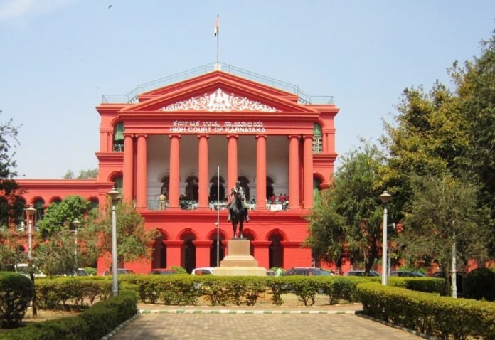 ಕಾಲ್ತುಳಿತ ಪ್ರಕರಣ : ಕೆಎಸ್ಸಿಎ ಅಧಿಕಾರಿಗಳಿಗೆ ಹೈಕೋರ್ಟ್ ಷರತ್ತುಬದ್ಧ ರಿಲೀಫ್ ನೀಡಿ ಆದೇಶ